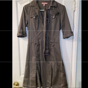 Ted Baker dress . I cant find belt.